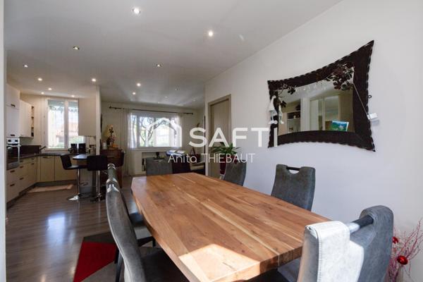 Maison de village, proche centre ville