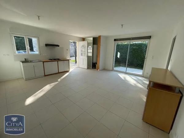 Maison à louer 2 pièces 48.78m² Médis (17600)