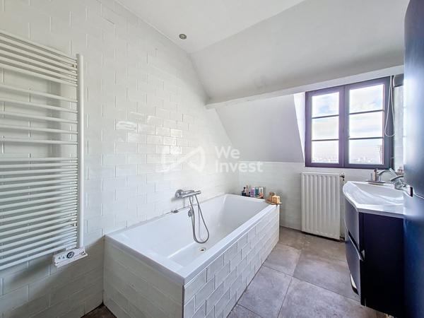 Maison Individuelle de Charme – Studio Indépendant – Terrain Luxuriant – Limite Sannois