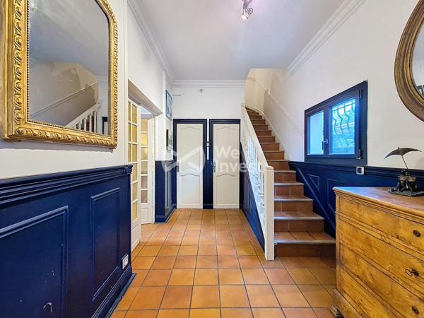 Maison Individuelle de Charme – Studio Indépendant – Terrain Luxuriant – Limite Sannois