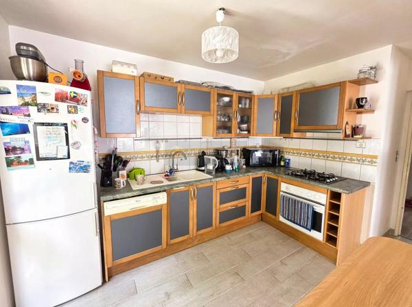 Vente                                                      Maison
                        
                     6 pièces                      125 m2                     à Plouzané