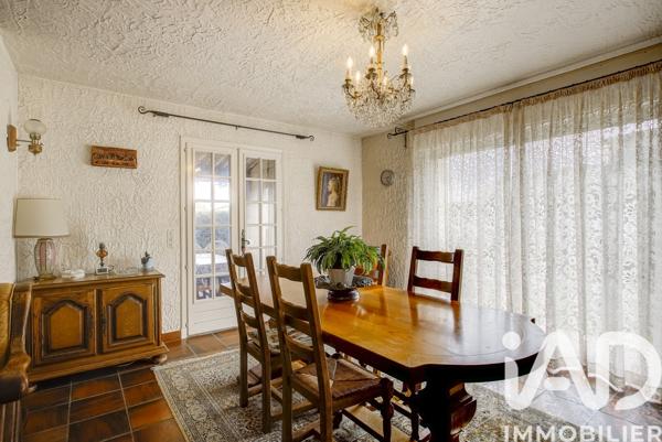 Maison à vendre 6 pièces 200 m² La Roquette-sur-Siagne