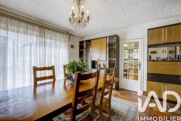 Maison à vendre 6 pièces 200 m² La Roquette-sur-Siagne