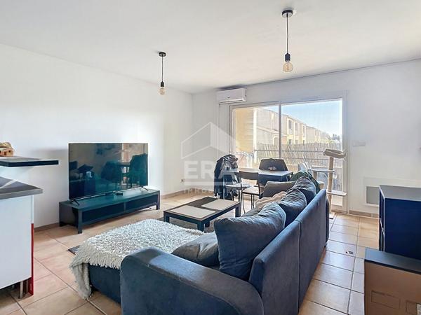 Type 2 récent avec terrasse et garage