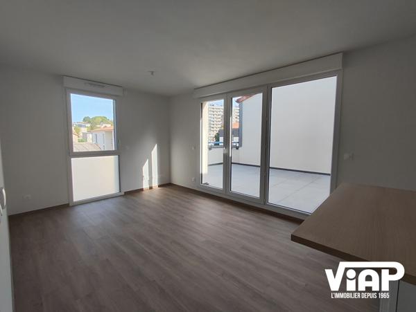 T2 DE 42 m² AVEC TERRASSE , Limoges