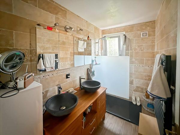 Plain pied Etrepagny 4 chambres Sous sol total