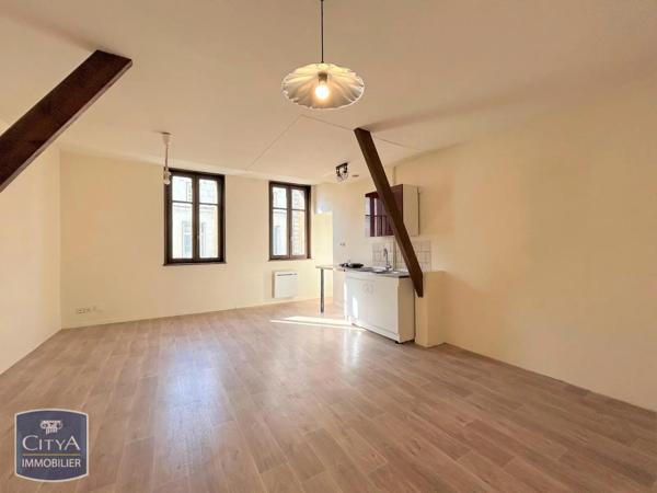 Appartement à louer 2 pièces 50.41m² Coutras (33230)