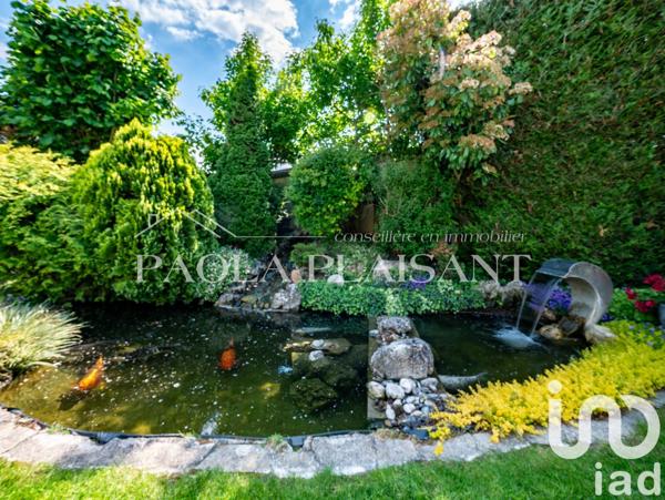 Maison 8 pièces de 330 m² à Mitry-Mory (77290)