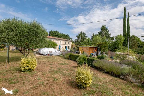 Maison à vendre 247 220 € Brizambourg 5 p 152 m² DPE B