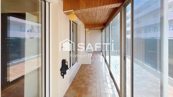 Appartement T3 avec véranda, terrasse