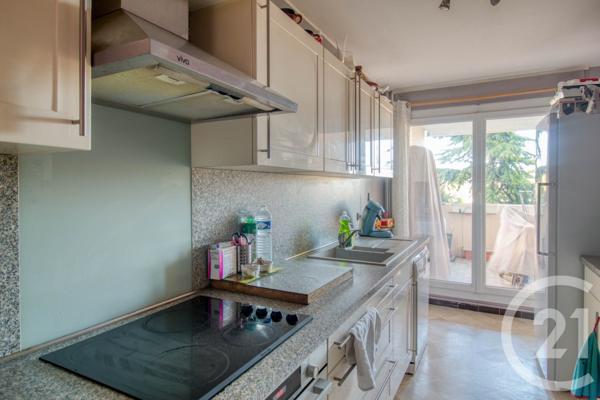 Appartement F4 à vendre  4 pièces - 79,78 m2 EPINAY SUR SEINE - 93