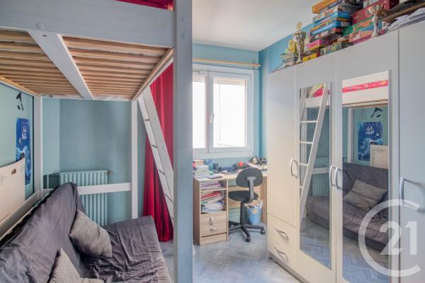 Appartement F4 à vendre  4 pièces - 79,78 m2 EPINAY SUR SEINE - 93