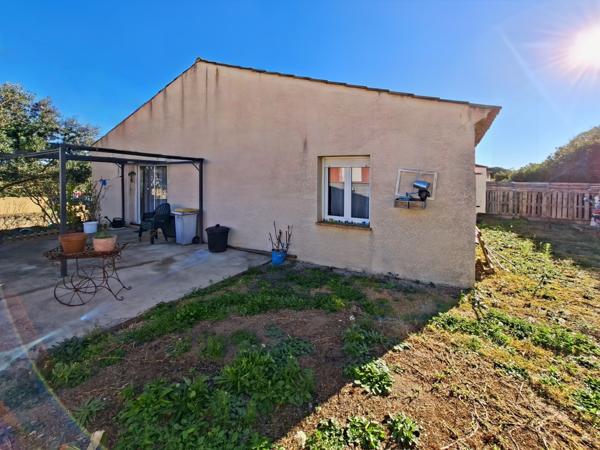 Maraussan, villa de plain pied, T4 , 90 m2 avc garage sur une parcelle de 370 m2