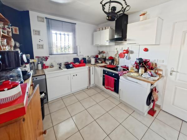 Maraussan, villa de plain pied, T4 , 90 m2 avc garage sur une parcelle de 370 m2