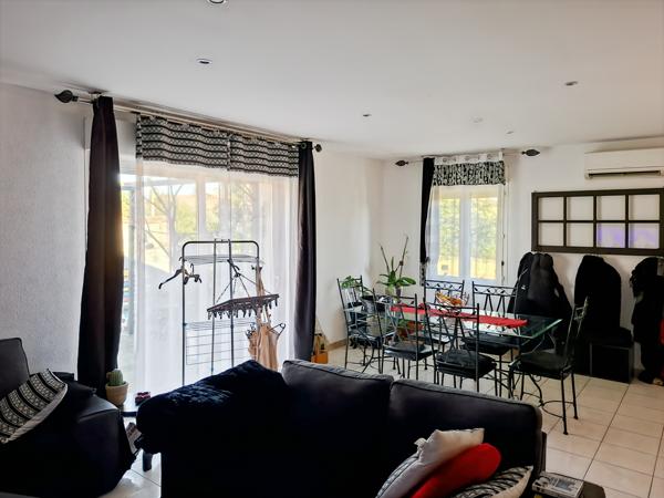 Maraussan, villa de plain pied, T4 , 90 m2 avc garage sur une parcelle de 370 m2