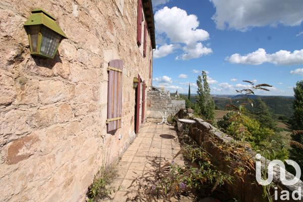 Maison de village 12 pièces de 330 m² à Montjaux (12490)