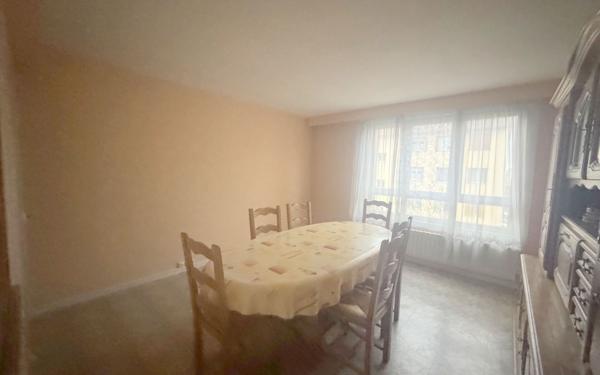 Appartement à vendre    3 pièces • 57,20 m2 Drancy