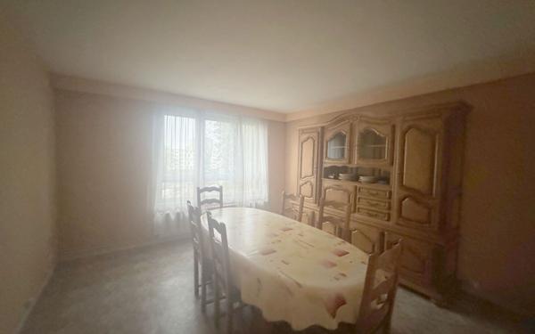Appartement à vendre    3 pièces • 57,20 m2 Drancy