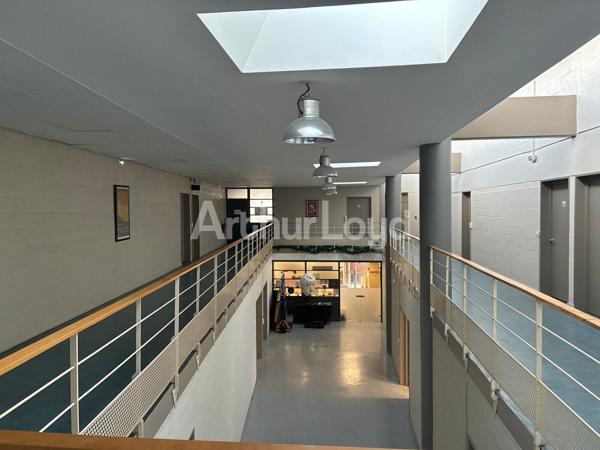Bureaux à louer à Tourcoing espaces flexibles modulaires avec jardin