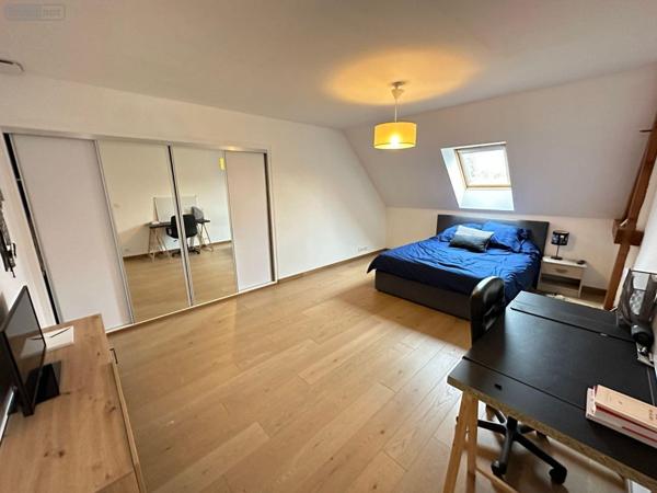 Propriete à vendre à Amboise dans l'Indre-et-Loire (37400), ref : 12101/1183   
CENTRE BOURG