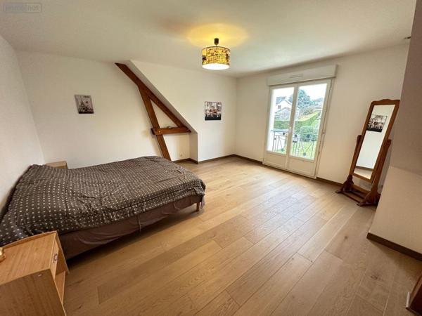 Propriete à vendre à Amboise dans l'Indre-et-Loire (37400), ref : 12101/1183   
CENTRE BOURG