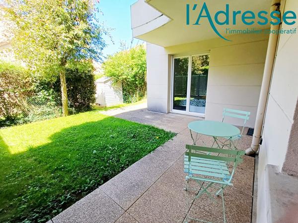 Appartement 2 pièce(s) 36 m2 avec jardinet + Box