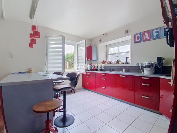 Maison au calme avec vie de plain-pied, courette et garage Environnement calme à Trégueux