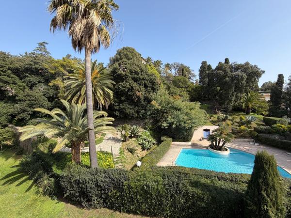 Cannes-Basse Californie : Appartement 5 pièces terrasse, vue mer