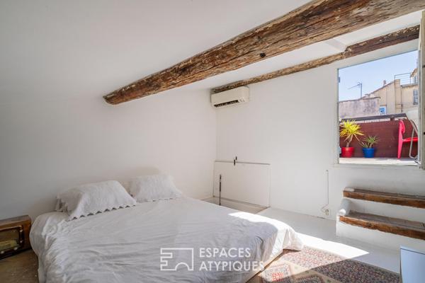 Duplex avec terrasse plein ciel au dernier étage – Quartier Opéra – Vieux-Port