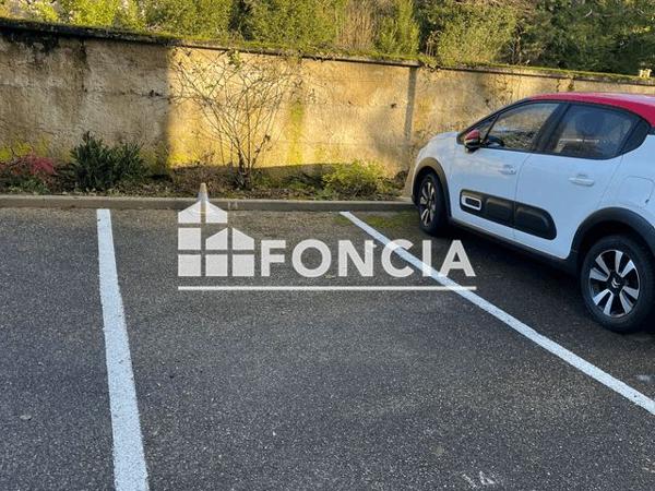 Location Appartement 3 pièces 78.38 m² - 45 Rue de la Rivoire Bourgoin Jallieu 38300