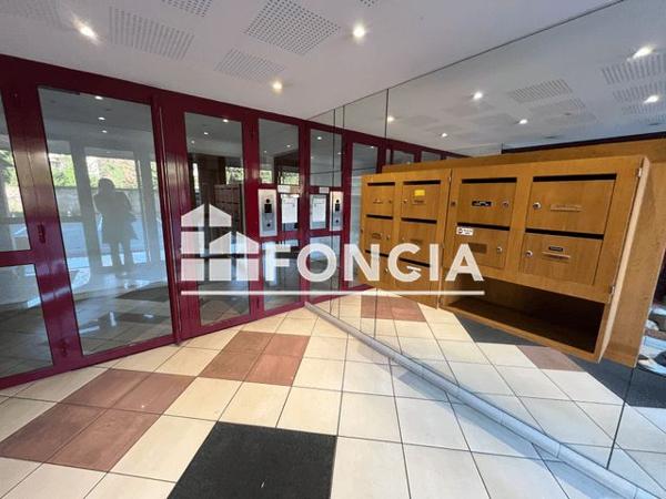 Location Appartement 3 pièces 78.38 m² - 45 Rue de la Rivoire Bourgoin Jallieu 38300