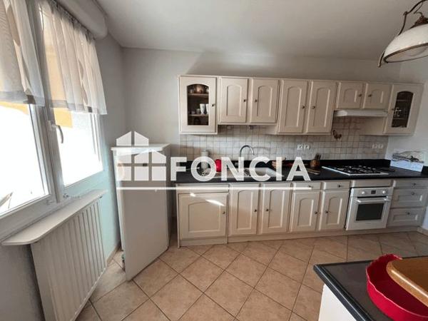 Location Appartement 3 pièces 78.38 m² - 45 Rue de la Rivoire Bourgoin Jallieu 38300