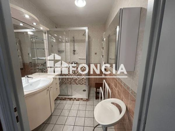 Location Appartement 3 pièces 78.38 m² - 45 Rue de la Rivoire Bourgoin Jallieu 38300