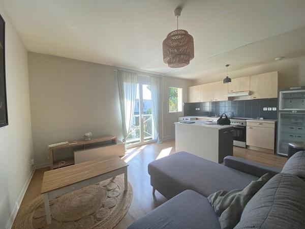 Appartement Chateauneuf Sur Loire 2 pièce(s) 42 m2