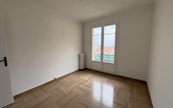 Appartement à louer    3 pièces • 68,72 m2 Nice