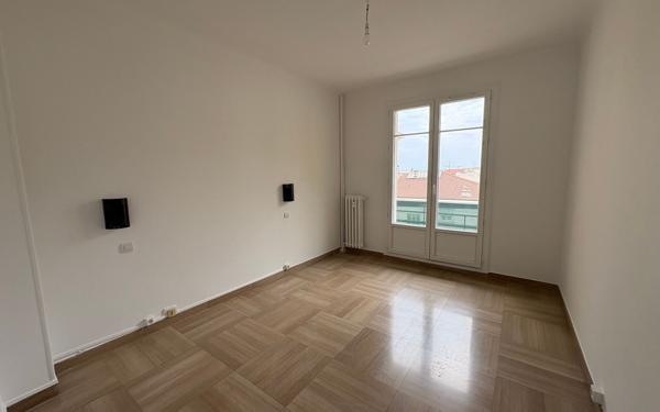 Appartement à louer    3 pièces • 68,72 m2 Nice