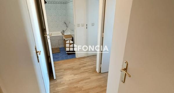 Location Appartement meublé 3 pièces 54.8 m² - Antony 92160