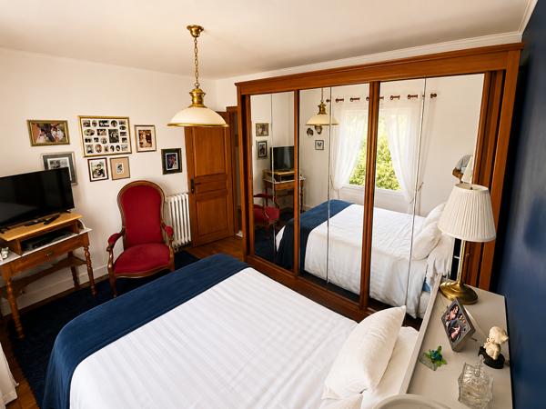 Maison tout confort dans quartier calme sur un grand terrain de plus de 1000m2