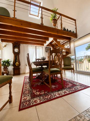 Maison tout confort dans quartier calme sur un grand terrain de plus de 1000m2