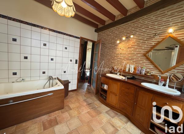 Maison à vendre 7 pièces 227 m² Joigny