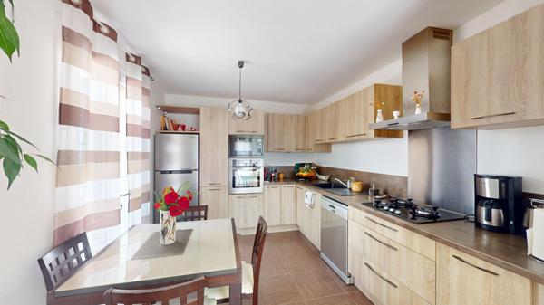 Maison Saint Orens De Gameville 6 pièce(s) 160 m2