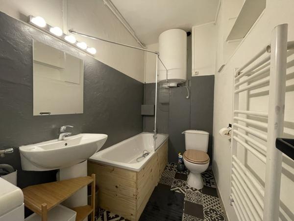 Location Appartement33 m² - 2 Pièces - VILLENEUVE ST GEORGES (94190)