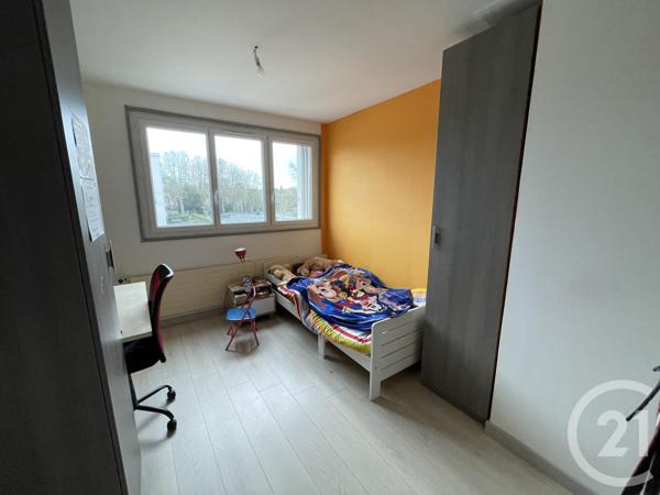 Appartement T5 à vendre  5 pièces - 120 m2 CHATEAUROUX - 36