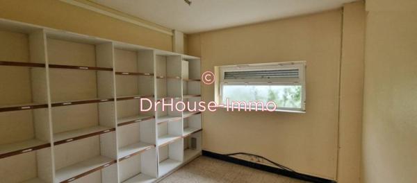 Immeuble à vendre 10 pièces de 205 m²