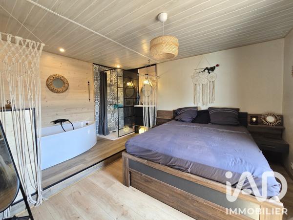 Maison à vendre 6 pièces 117,47 m² Laudun-l'Ardoise