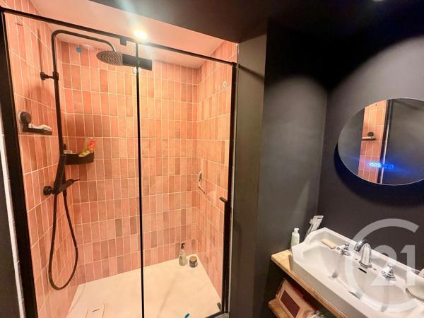 Maison à vendre  7 pièces - 228 m 2   ANNONAY  - 07
