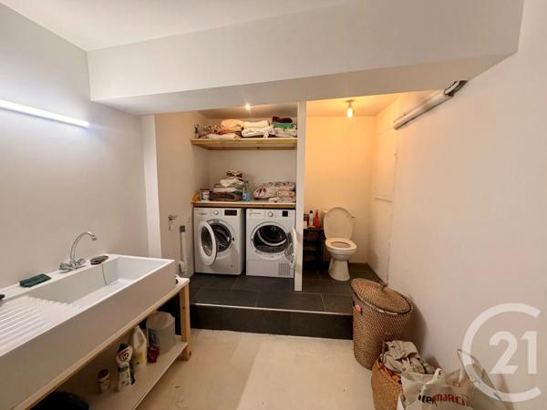 Maison à vendre  7 pièces - 228 m 2   ANNONAY  - 07