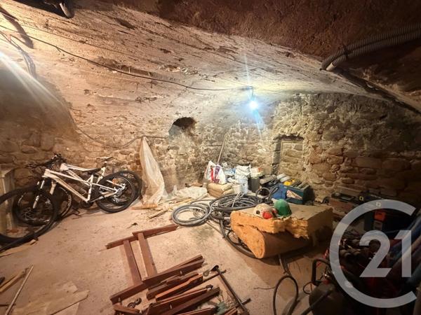 Maison à vendre  7 pièces - 228 m 2   ANNONAY  - 07
