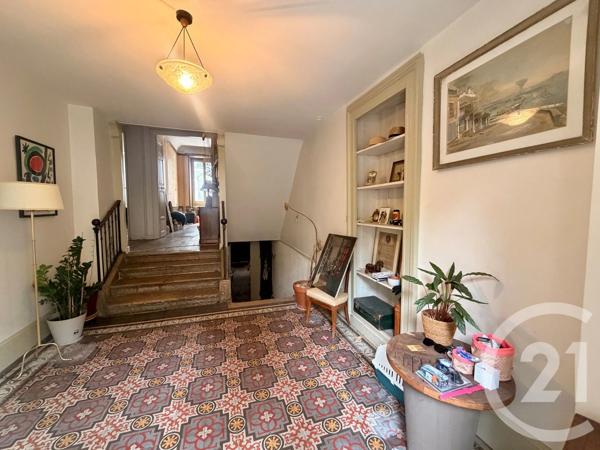 Maison à vendre  7 pièces - 228 m 2   ANNONAY  - 07
