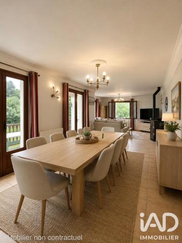 Maison à vendre 11 pièces 257 m² Urrugne